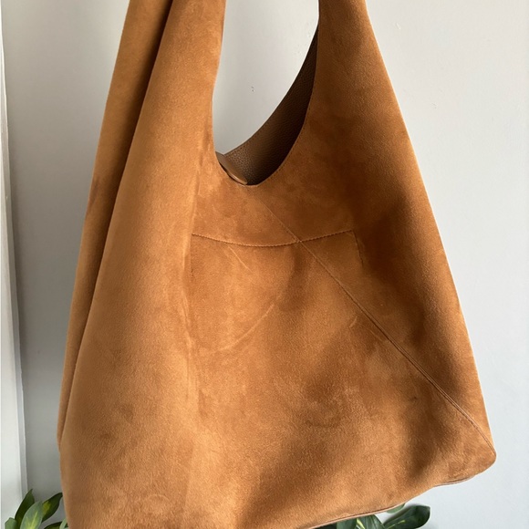 Banana Republic Vegan Suede Slouchy Tote - Picture 3 of 14